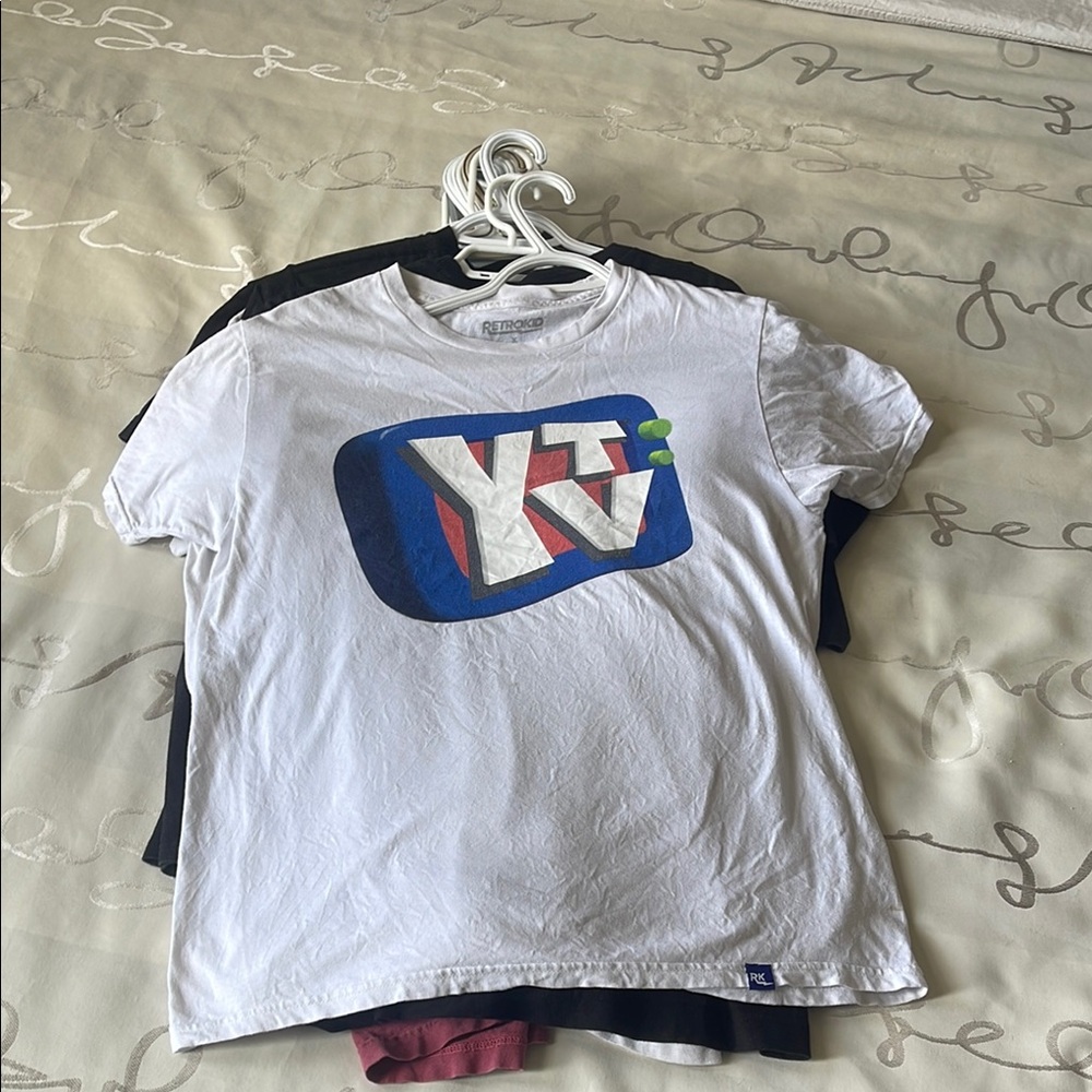 Retrokid YTV tee.